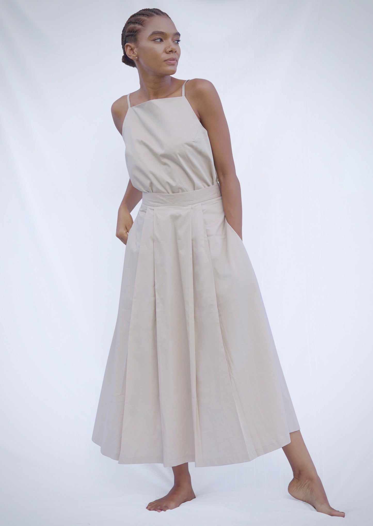 PLEATED SKIRT & STRINGS ATTACHED TOP